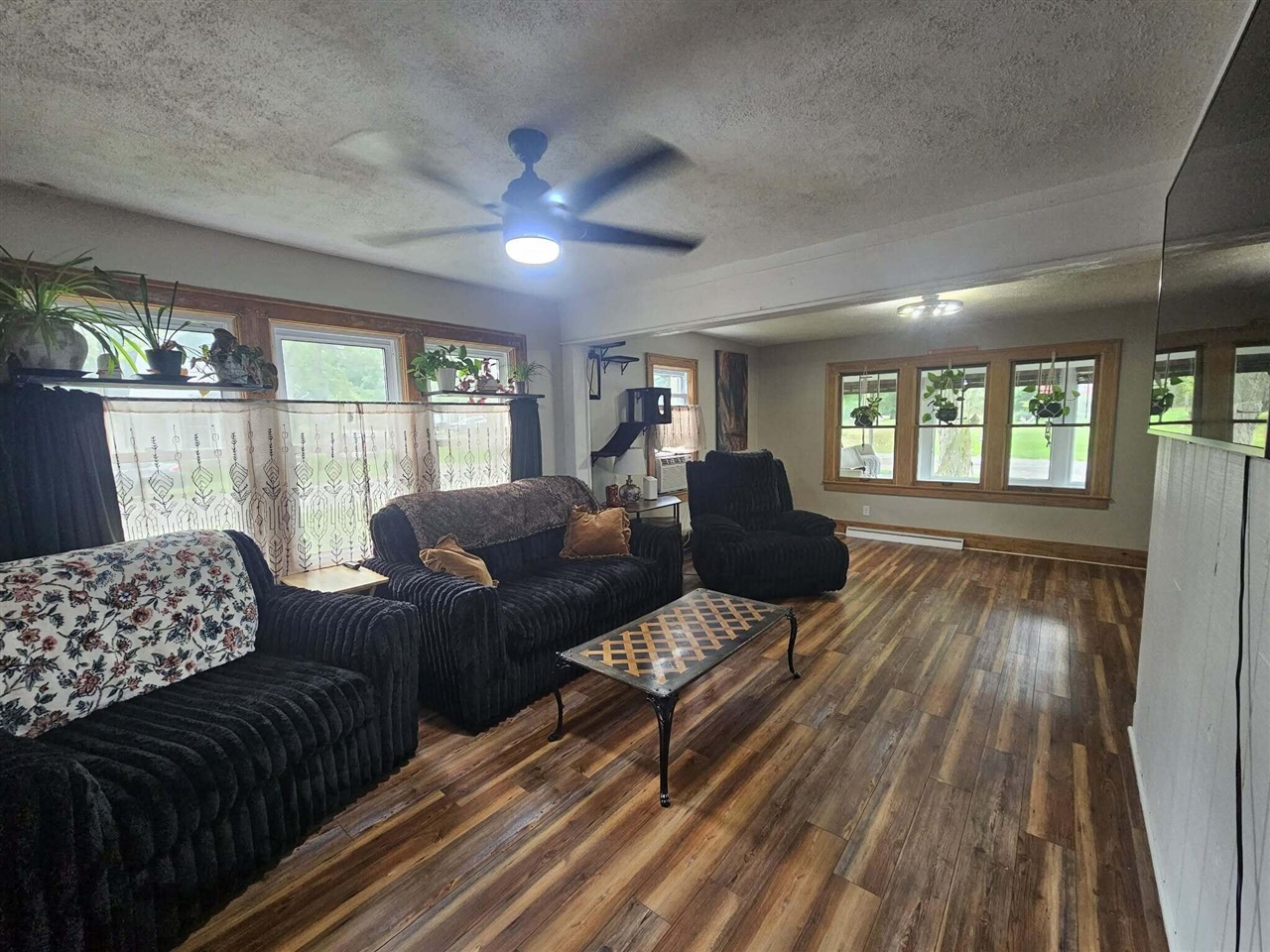 122 High Street Property Photo 4