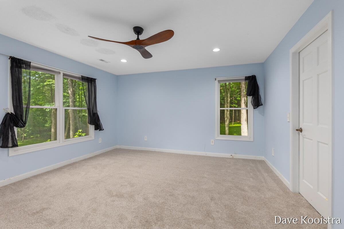 5133 Streamside Court Property Photo 37