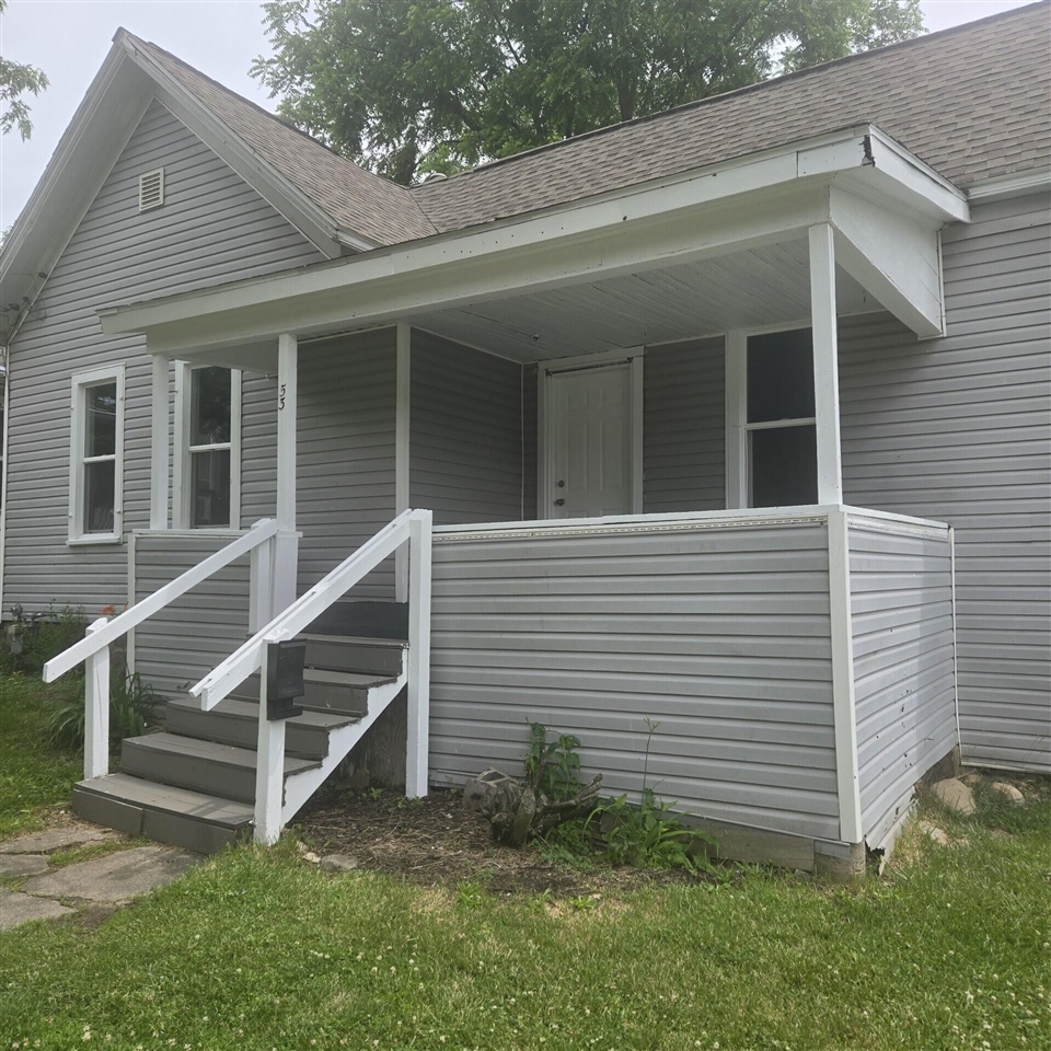 53 S Wabash Avenue Property Photo 1