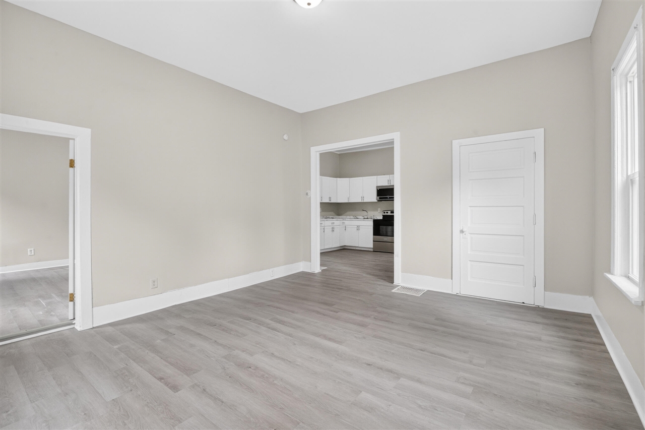 53 S Wabash Avenue Property Photo 18