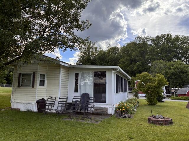 731 Bayside Lane Property Photo 3