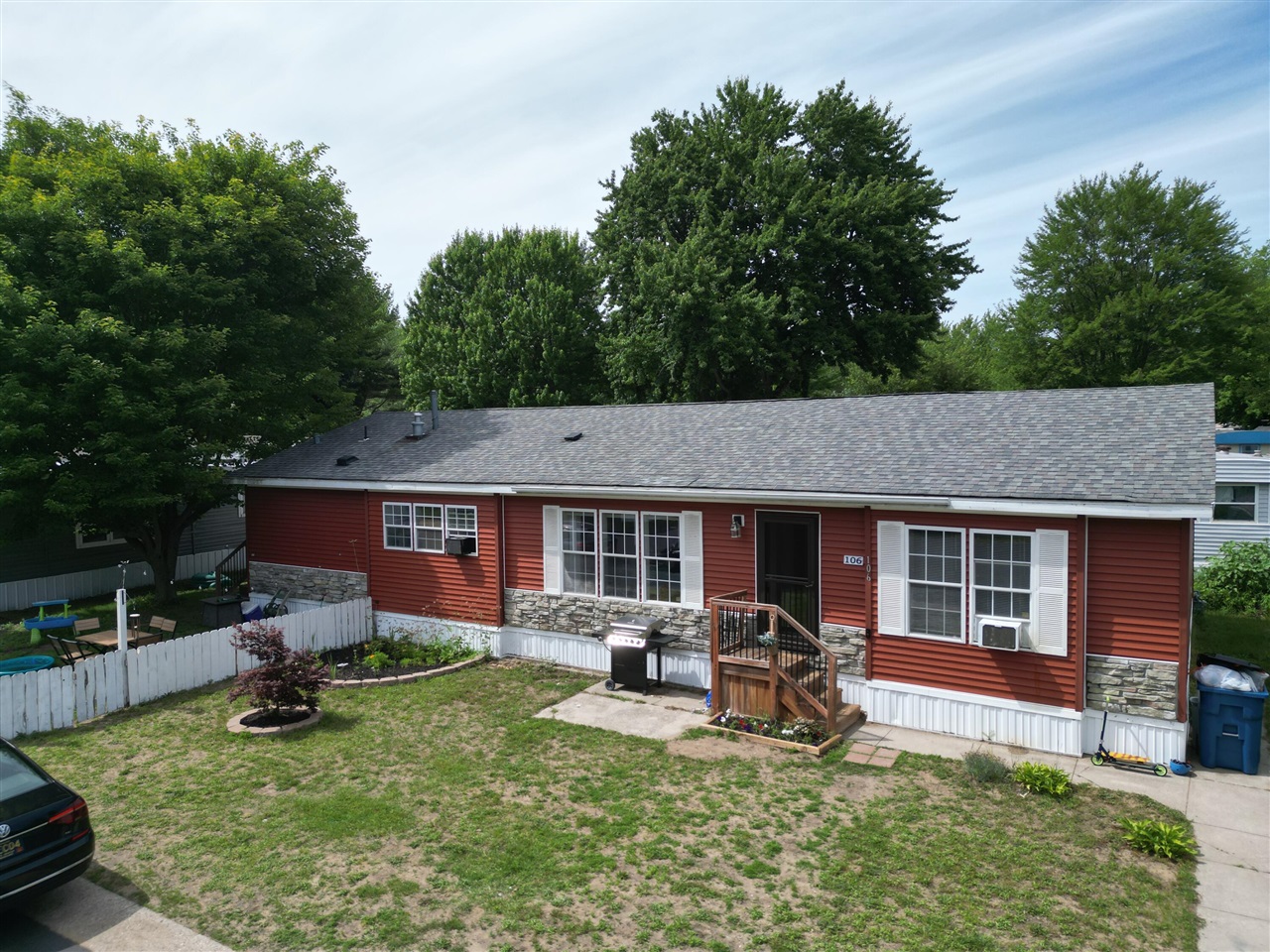 1281 E Pontaluna Road Property Photo 1