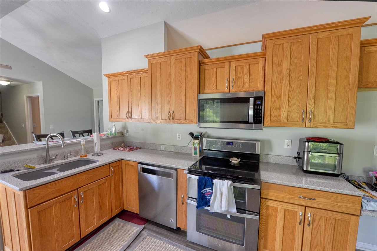 3860 Gateway Lane Property Photo 16