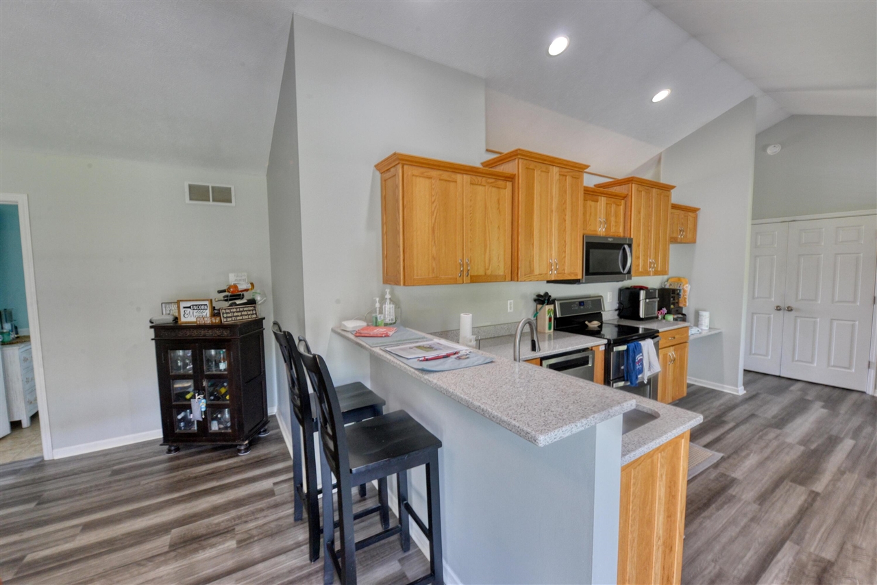 3860 Gateway Lane Property Photo 23