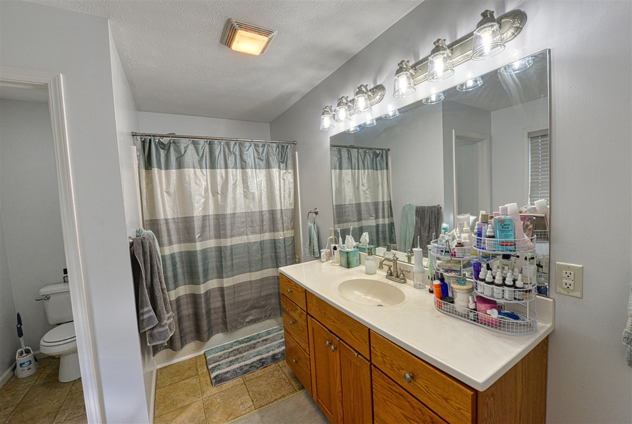 3860 Gateway Lane Property Photo 27