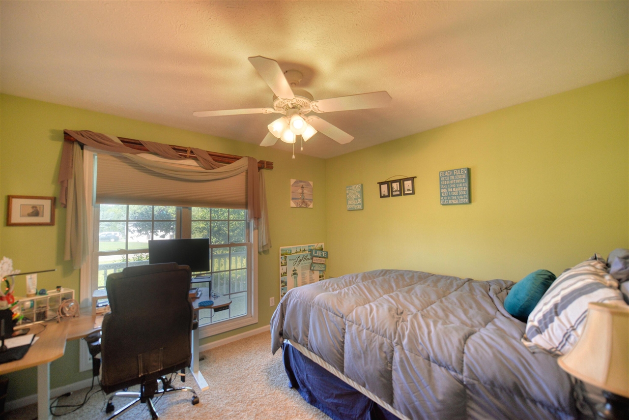 3860 Gateway Lane Property Photo 29