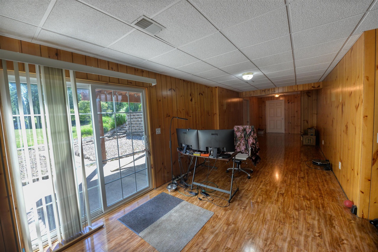 3860 Gateway Lane Property Photo 35