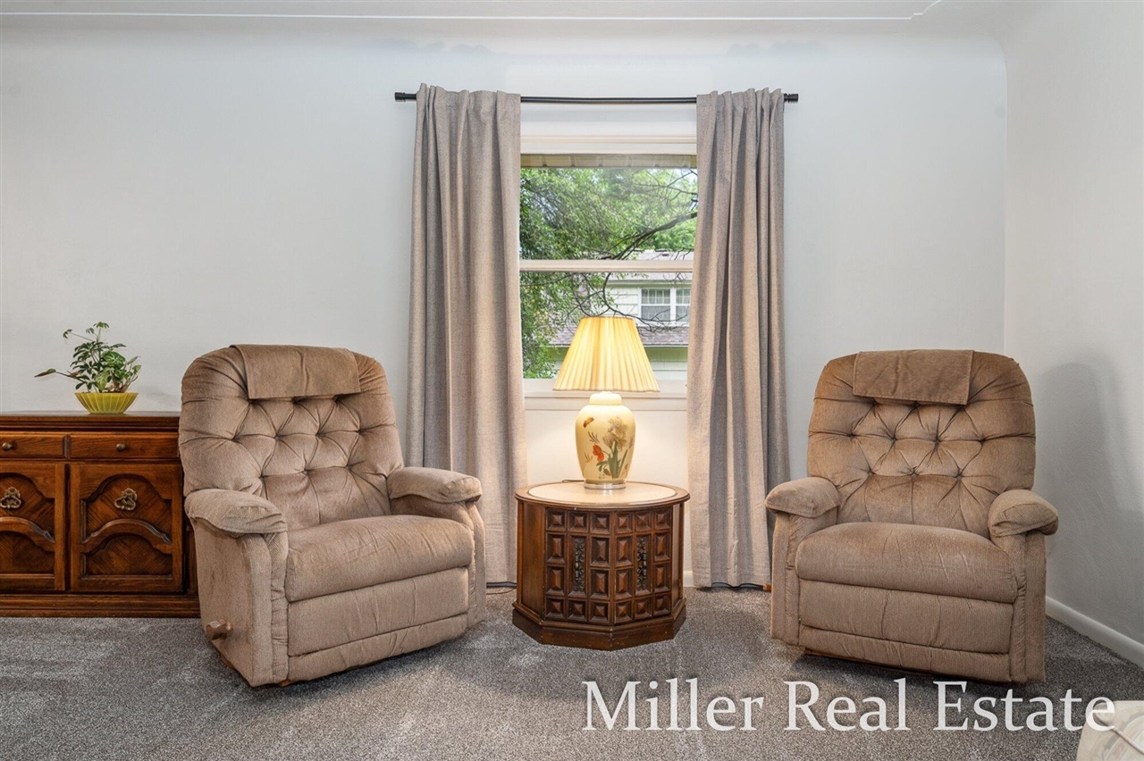 1140 David Drive Property Photo 14