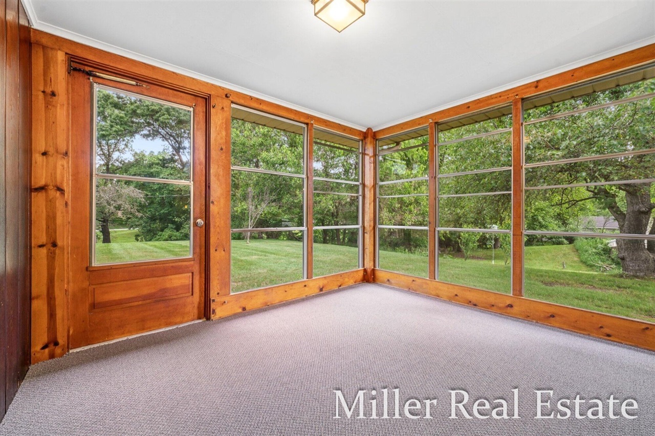 1140 David Drive Property Photo 18