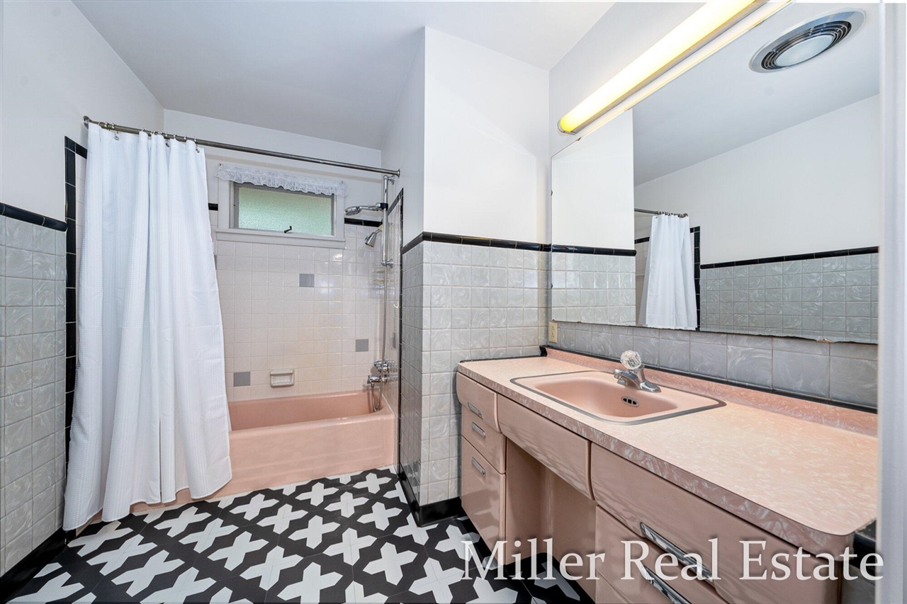 1140 David Drive Property Photo 26