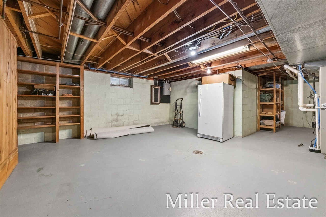 1140 David Drive Property Photo 37
