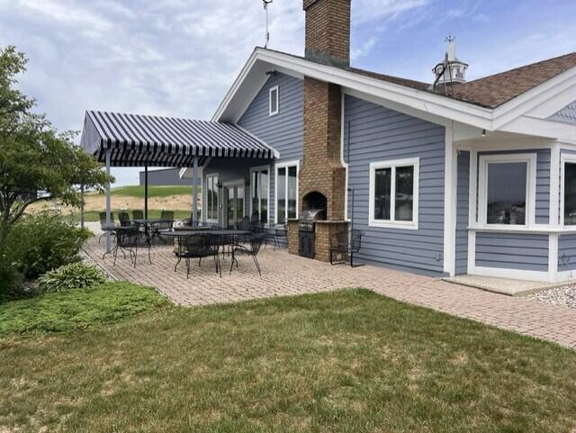 1200 Lakeshore Property Photo 14