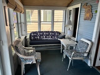 4955 Rosabelle Beach Avenue Property Photo 11