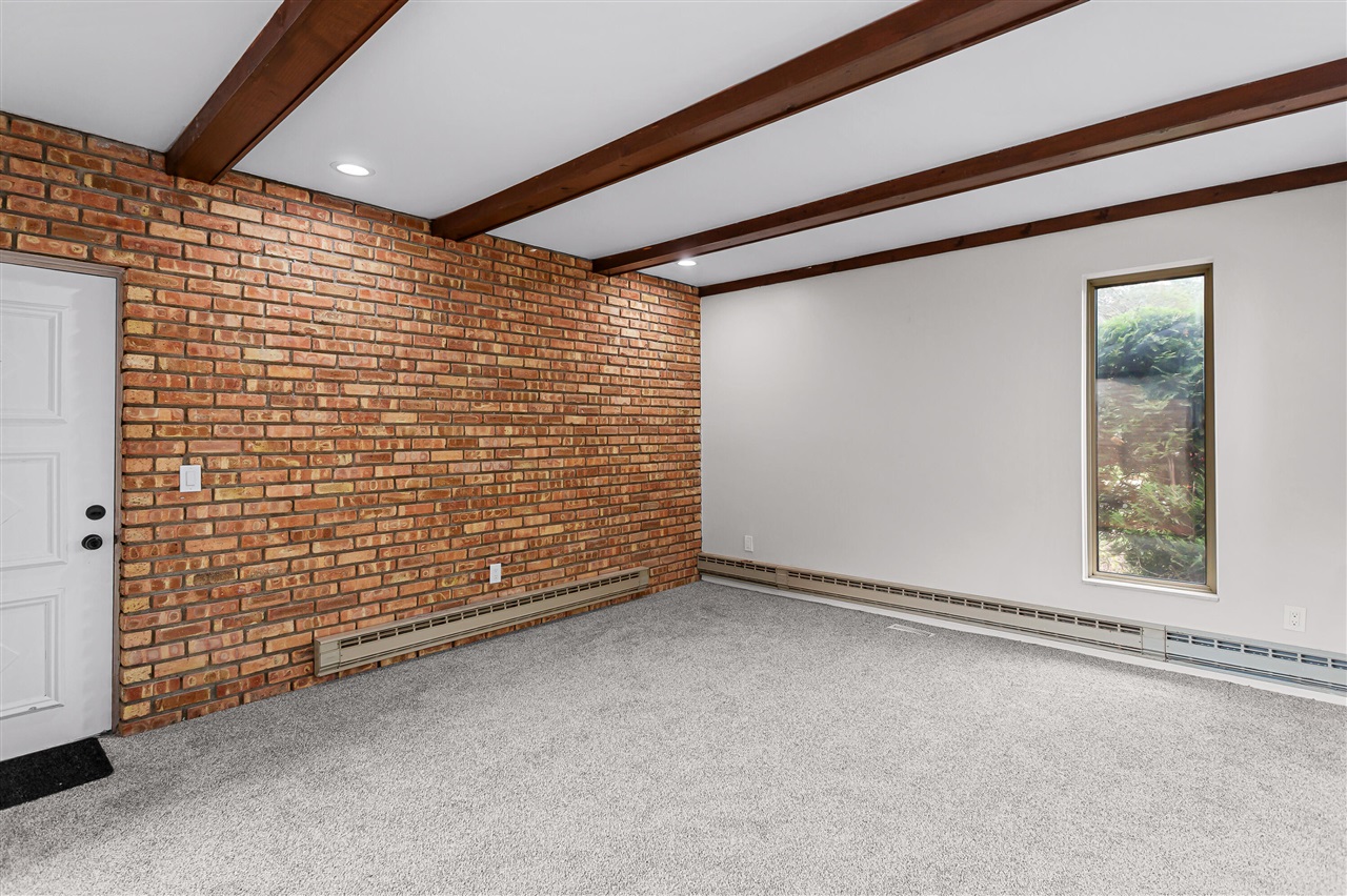2260 Bordeaux Street Property Photo 16