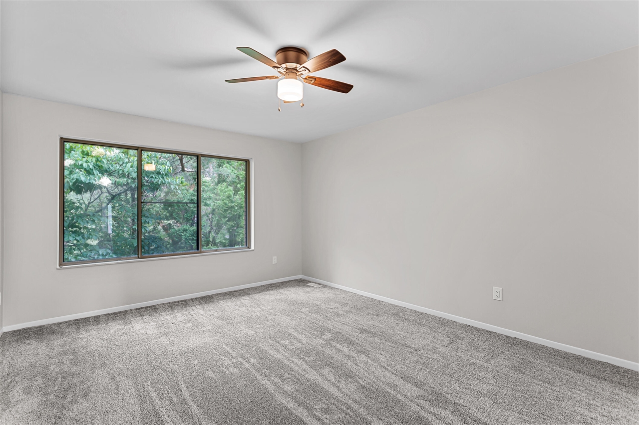 2260 Bordeaux Street Property Photo 33