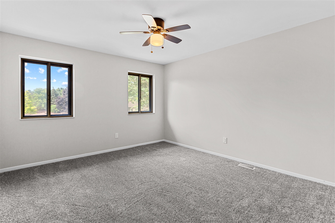2260 Bordeaux Street Property Photo 40