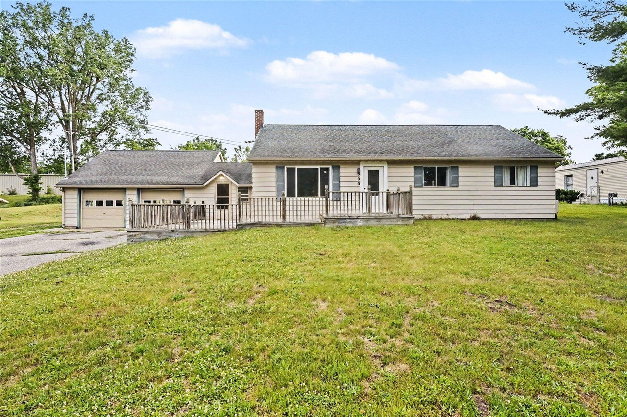 200 W Summit Street