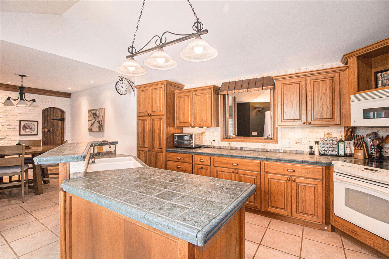 4593 Chippewa Drive Property Photo 16
