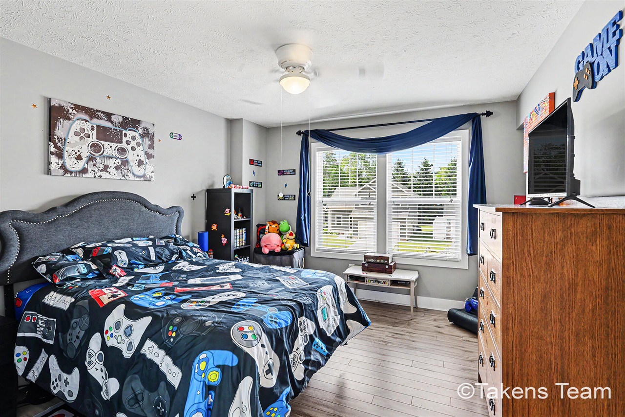 4336 Norway Street Property Photo 16