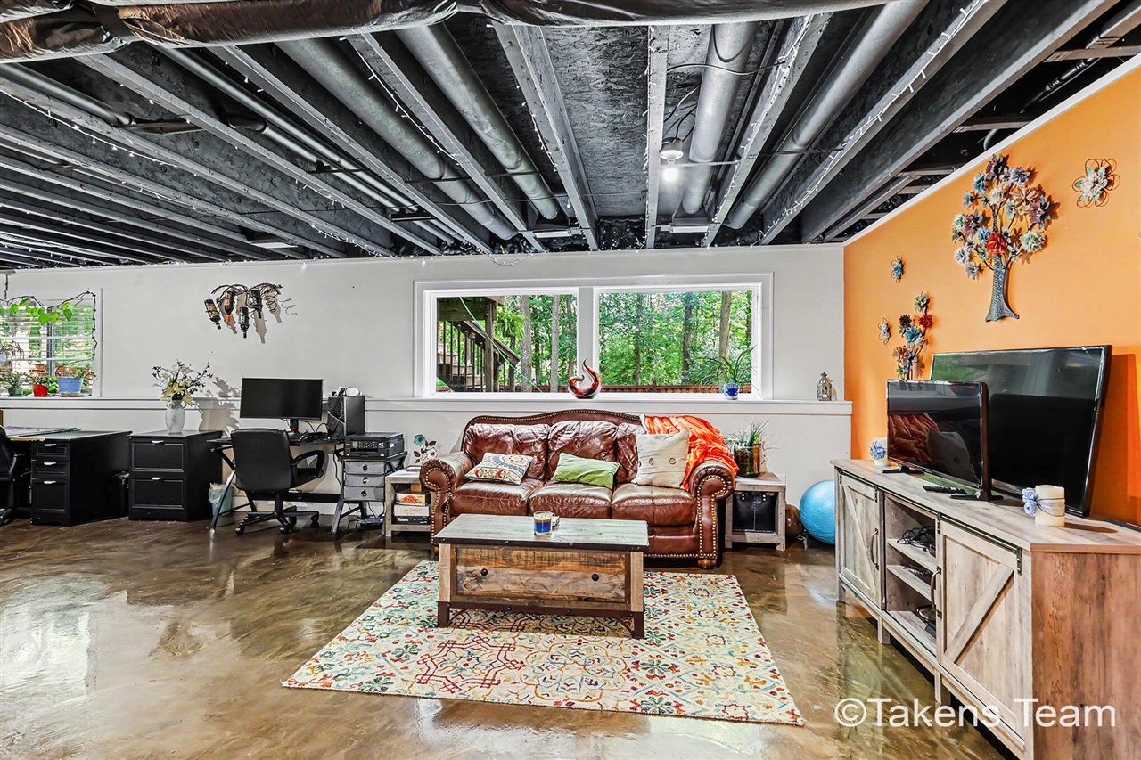 4336 Norway Street Property Photo 20