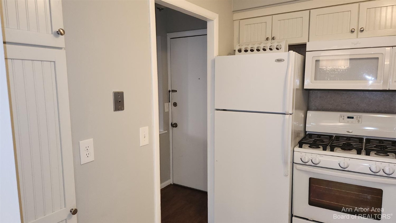 1217 Island Drive Property Photo 3