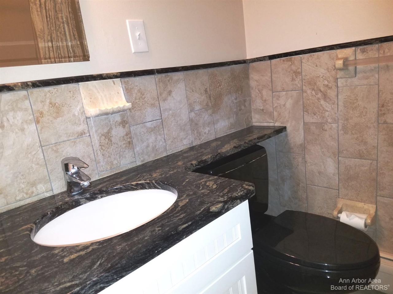 1217 Island Drive Property Photo 10