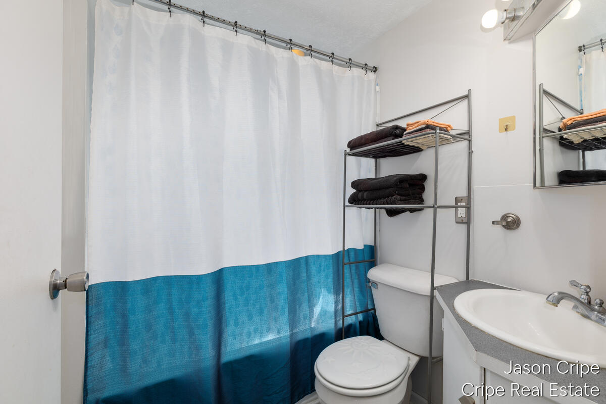 503 Northland Court Property Photo 21