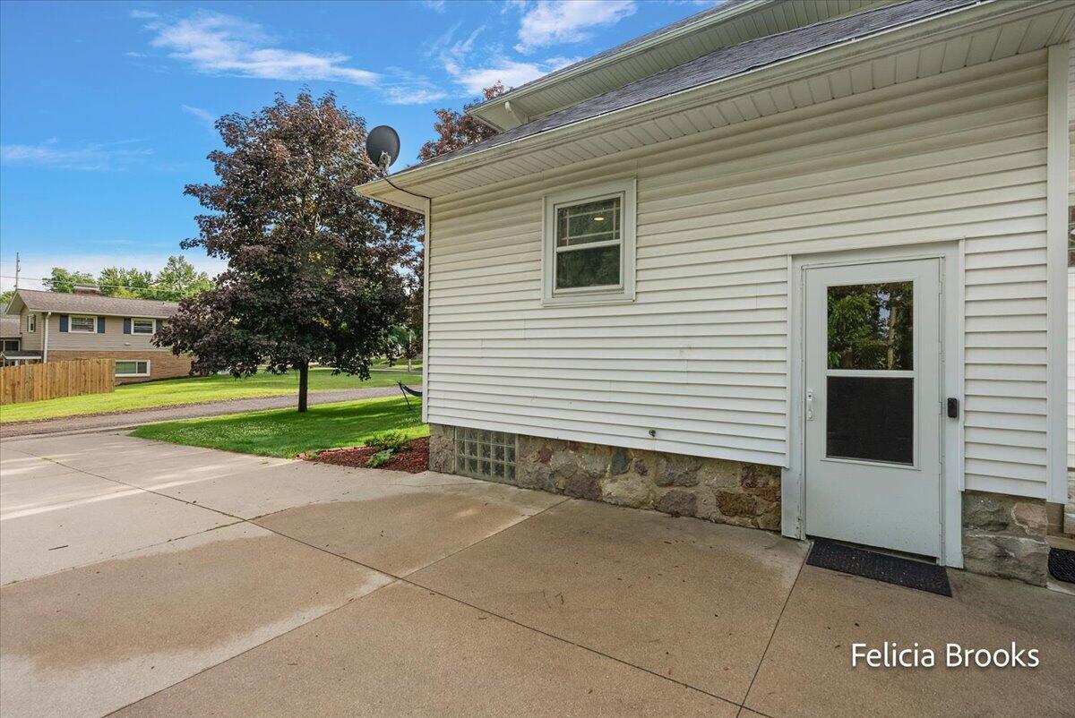 929 S Jefferson Street Property Photo 7