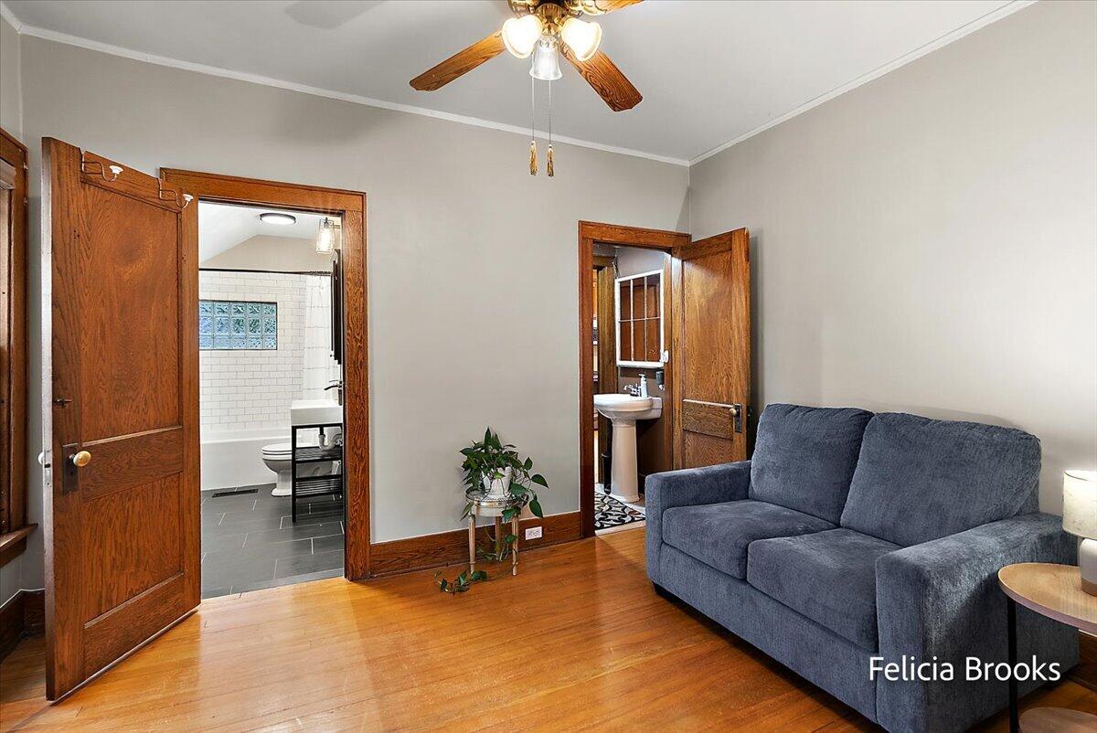 929 S Jefferson Street Property Photo 24