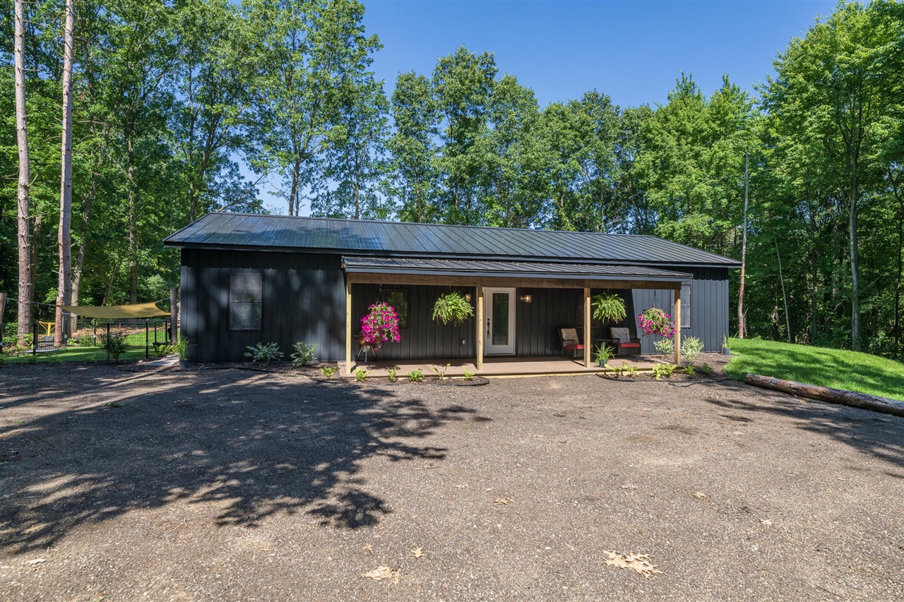 30996 22nd Street Property Photo 4