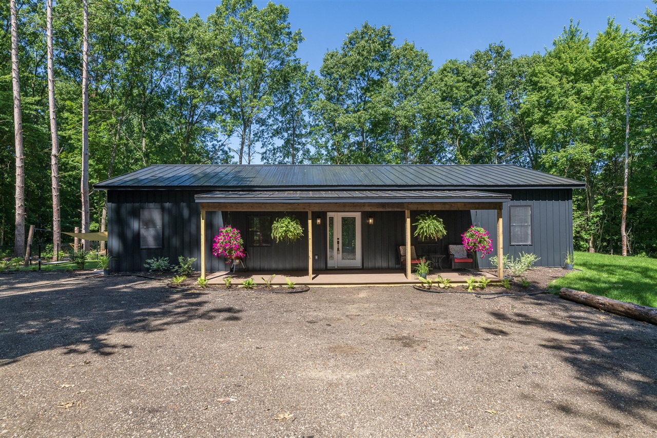 30996 22nd Street Property Photo 5