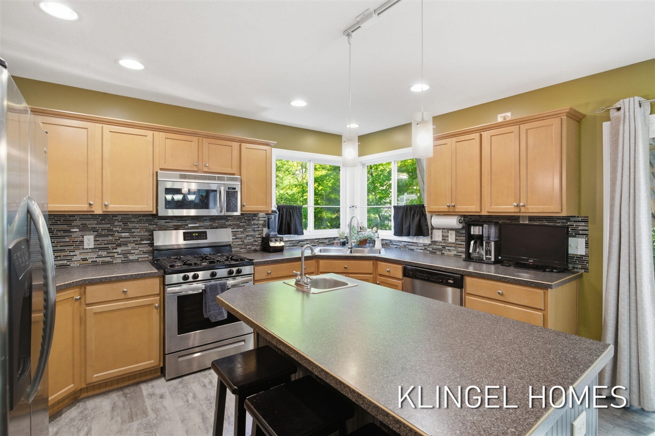 14936 Woodacre Court Property Photo 6