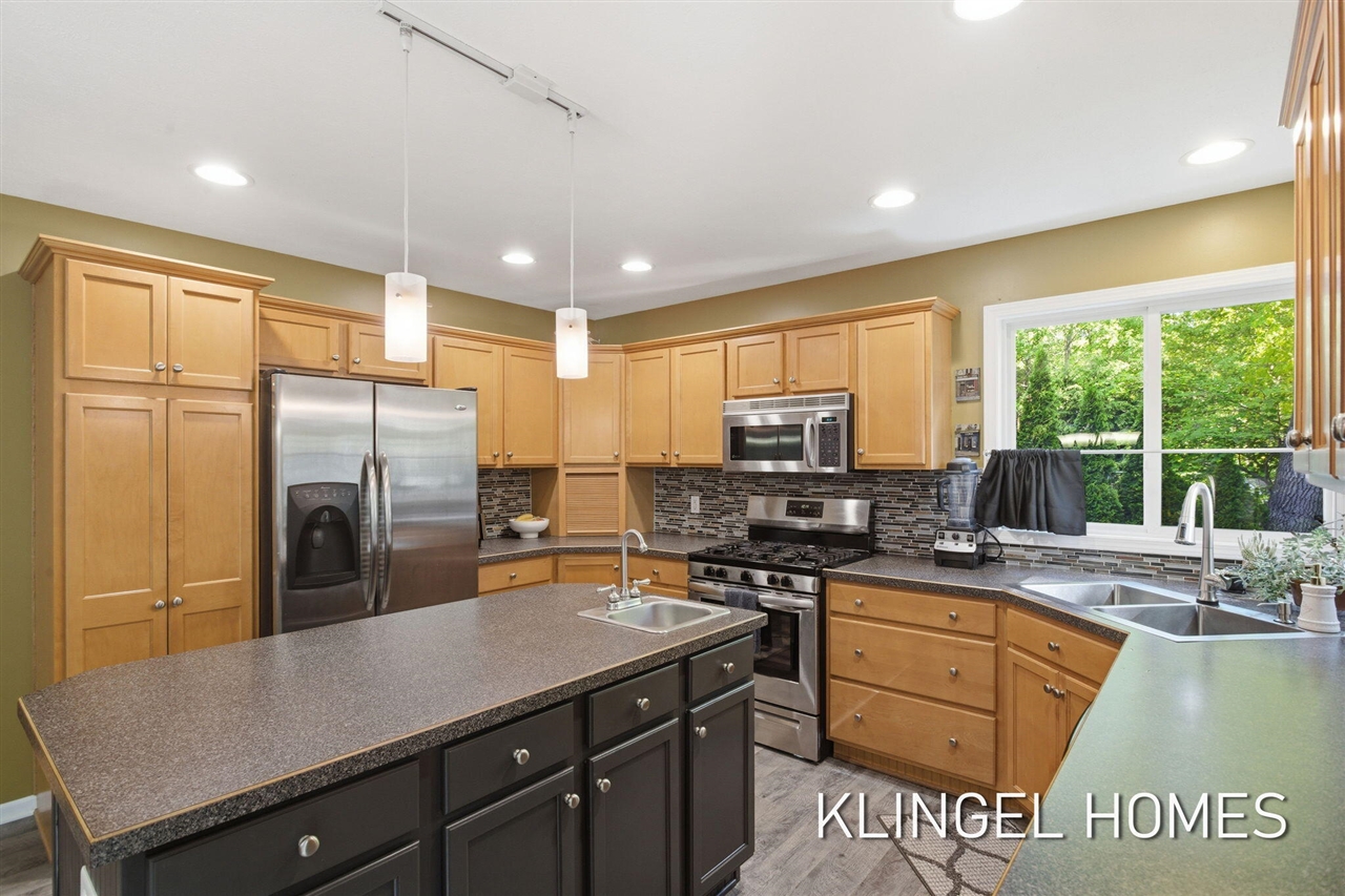 14936 Woodacre Court Property Photo 7
