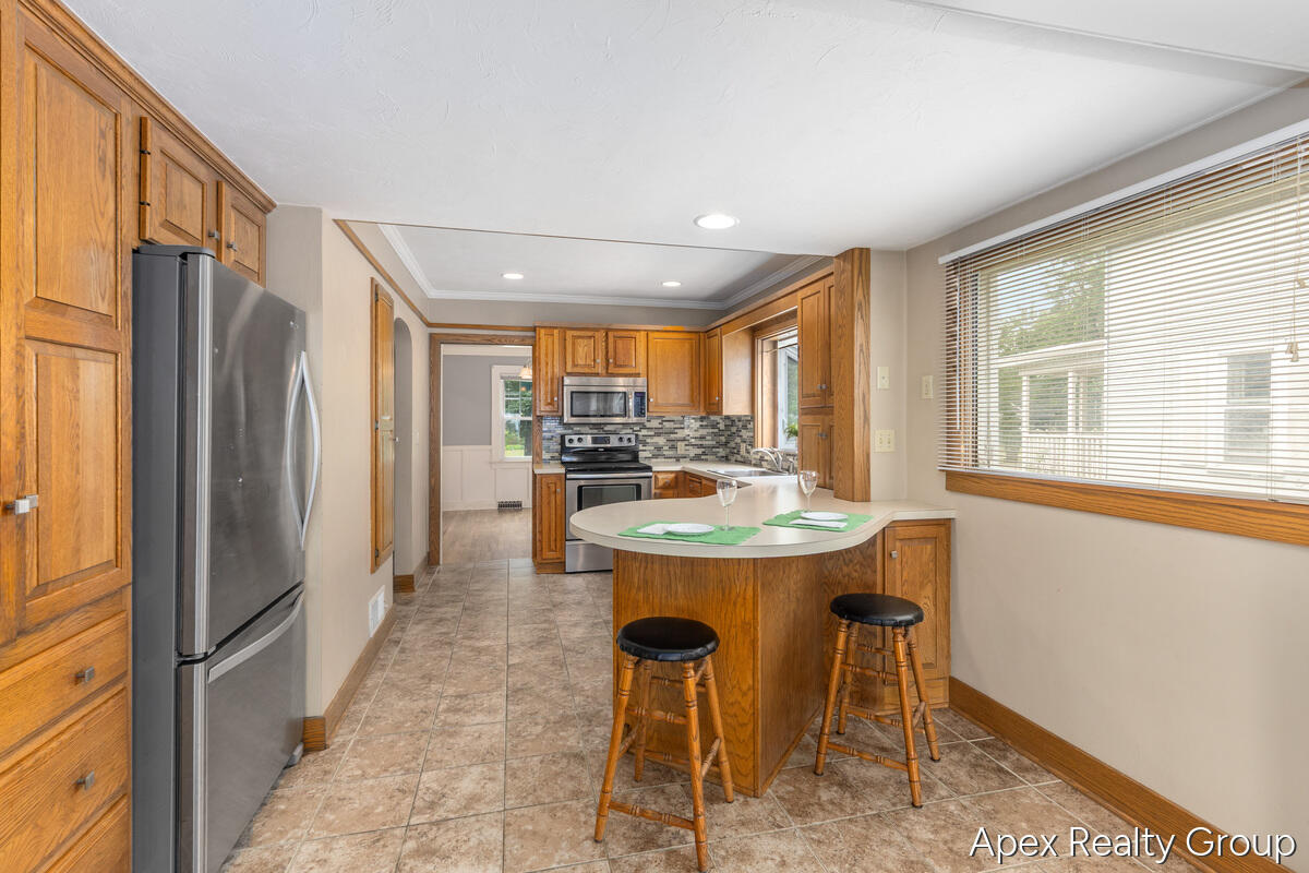 555 E Central Avenue Property Photo 13