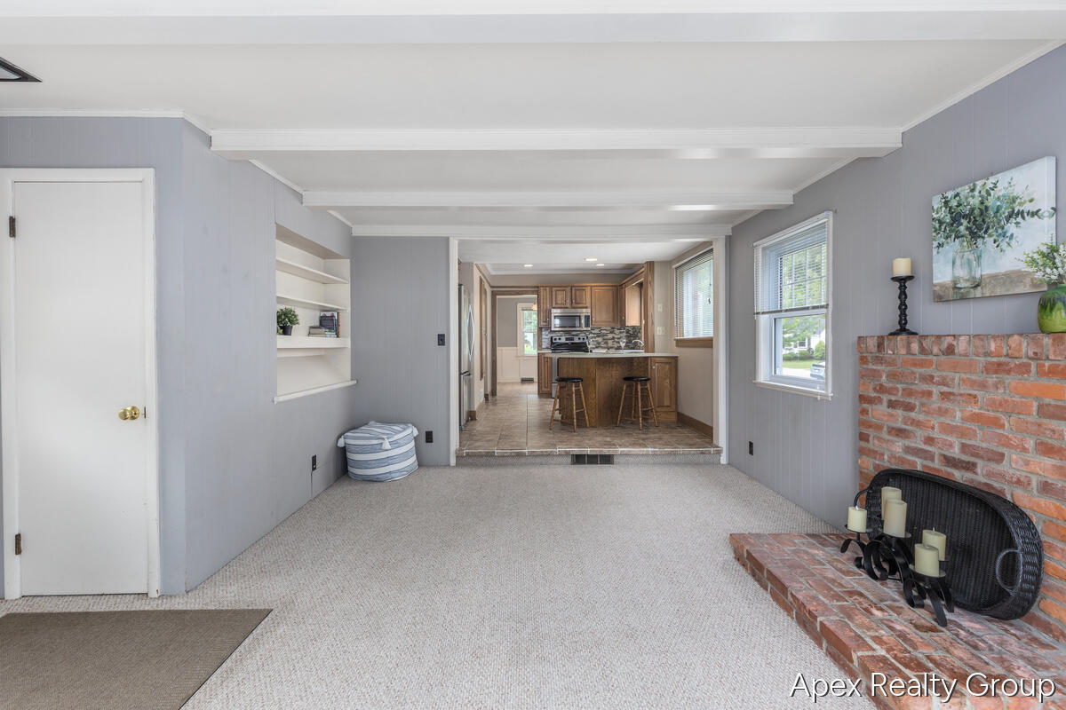 555 E Central Avenue Property Photo 15