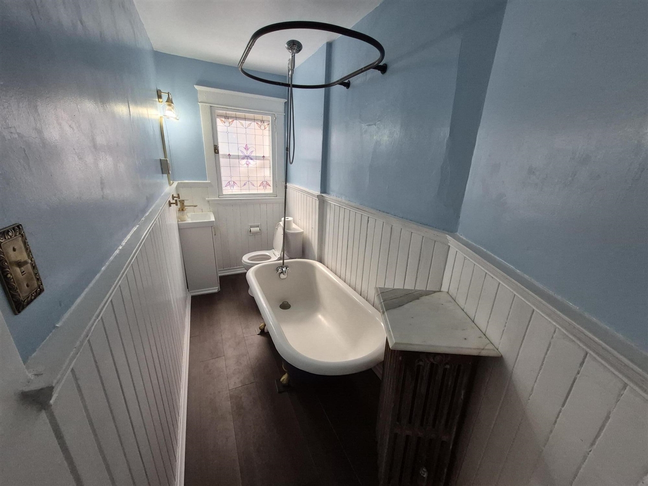 300 Eureka Avenue Property Photo 6
