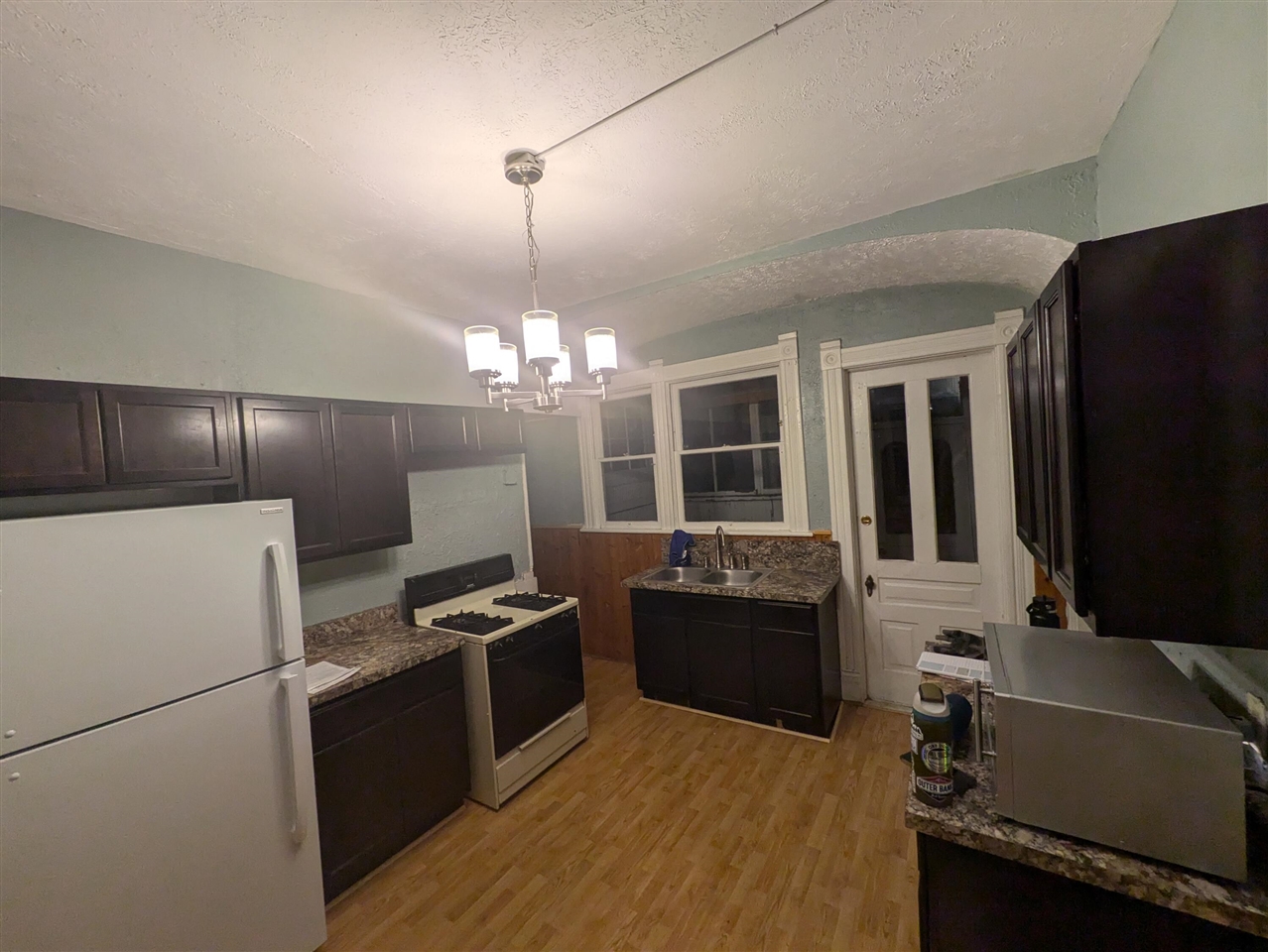 300 Eureka Avenue Property Photo 12
