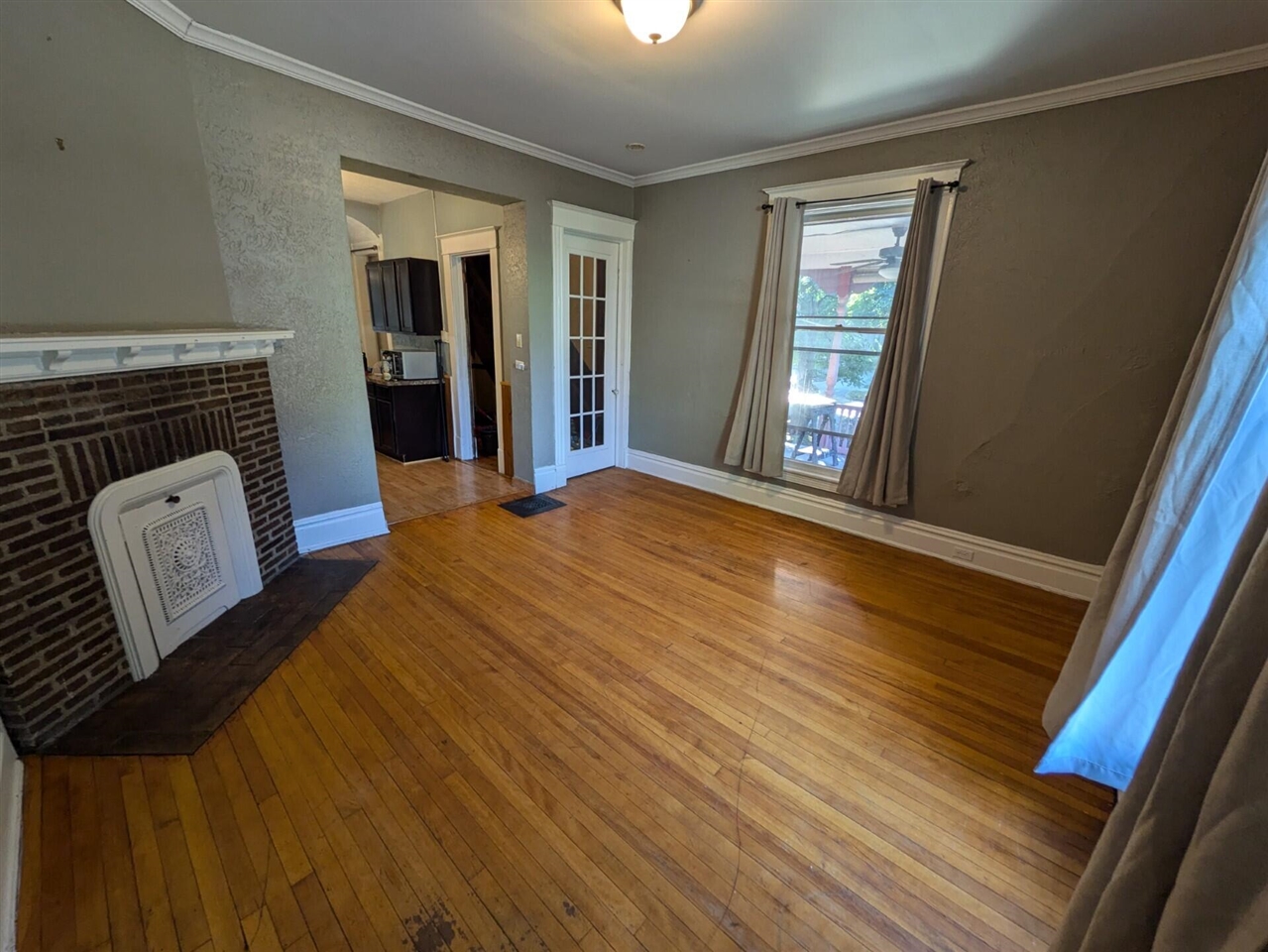 300 Eureka Avenue Property Photo 16