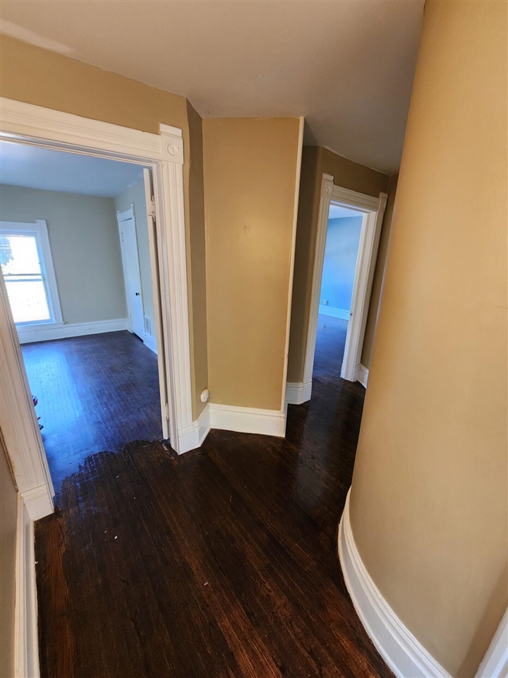 300 Eureka Avenue Property Photo 19