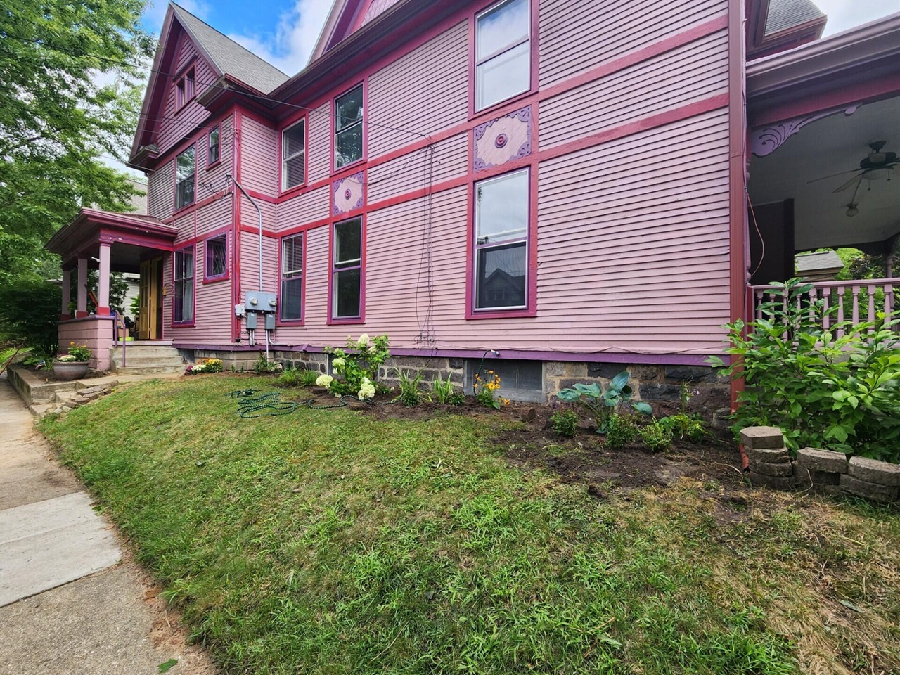 300 Eureka Avenue Property Photo 28
