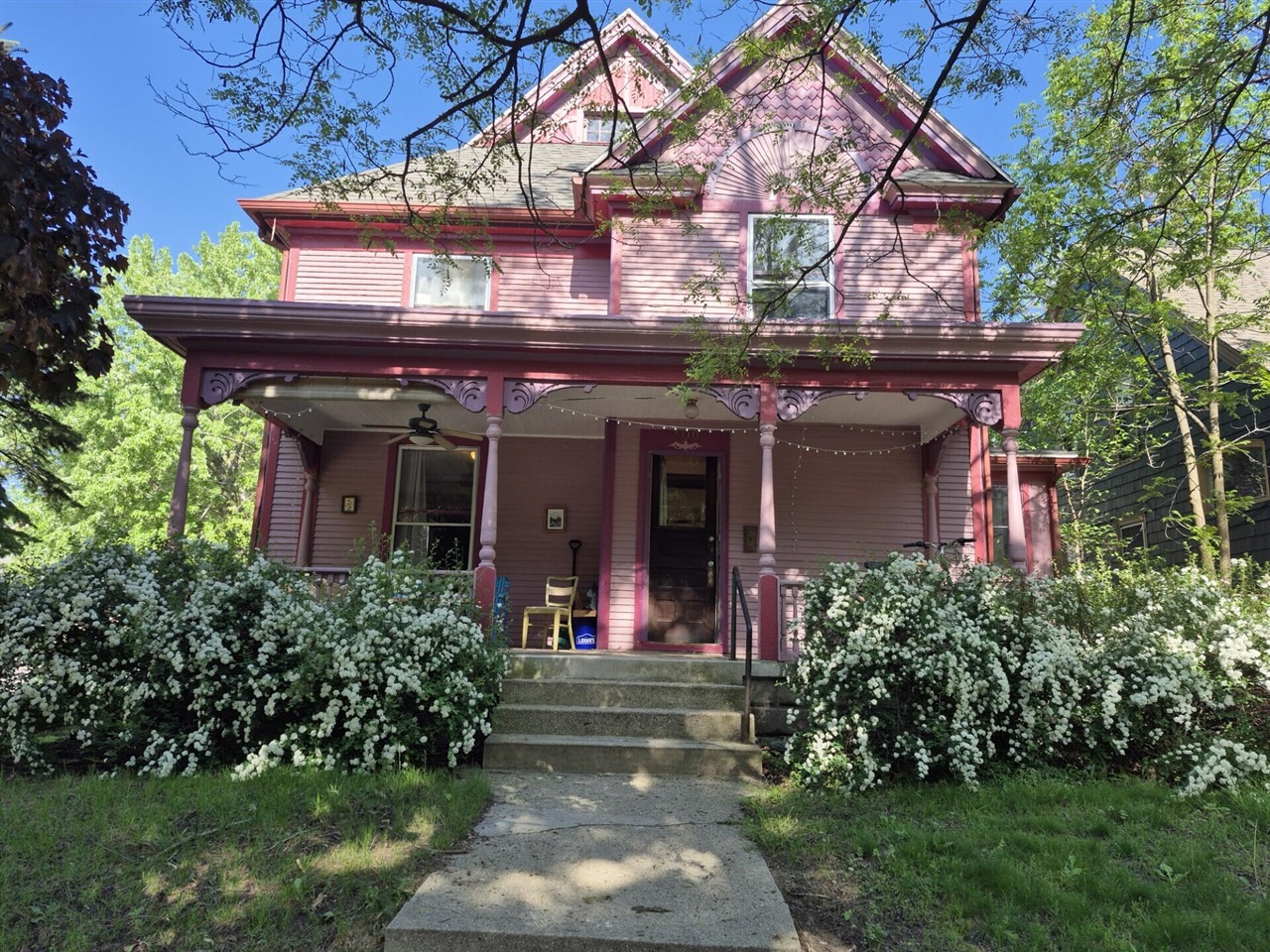 300 Eureka Avenue Property Photo 30