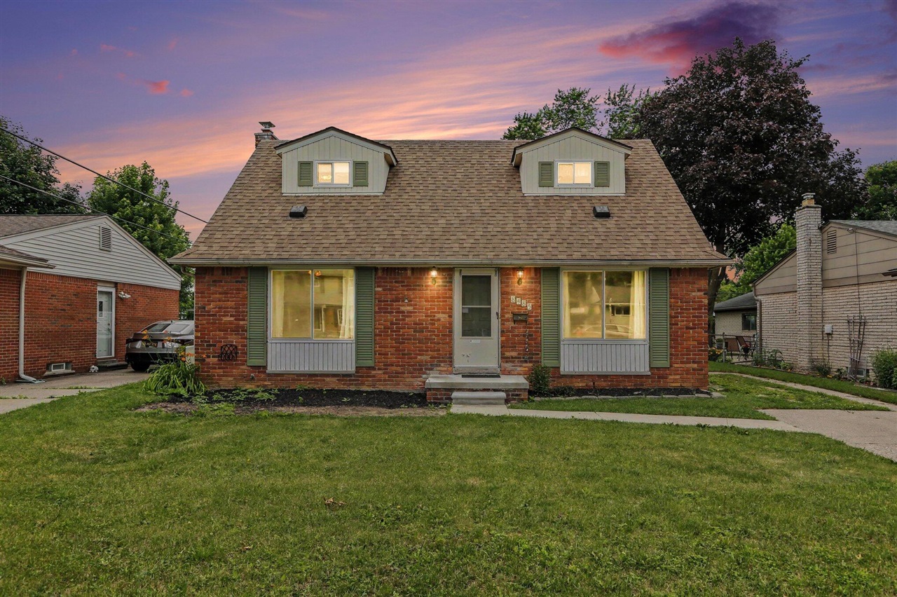 8485 Forrest Drive Property Photo 1