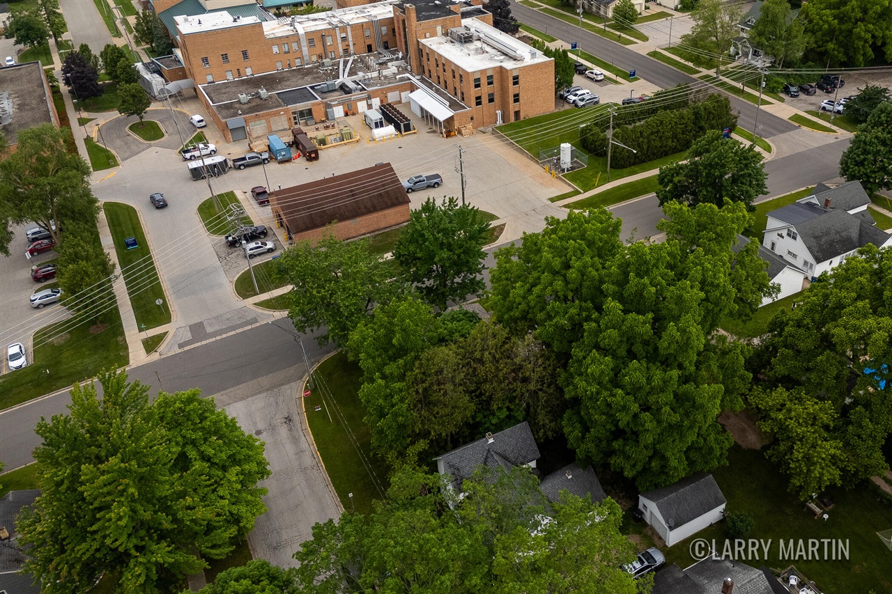 224 S Weaver Avenue Property Photo 19