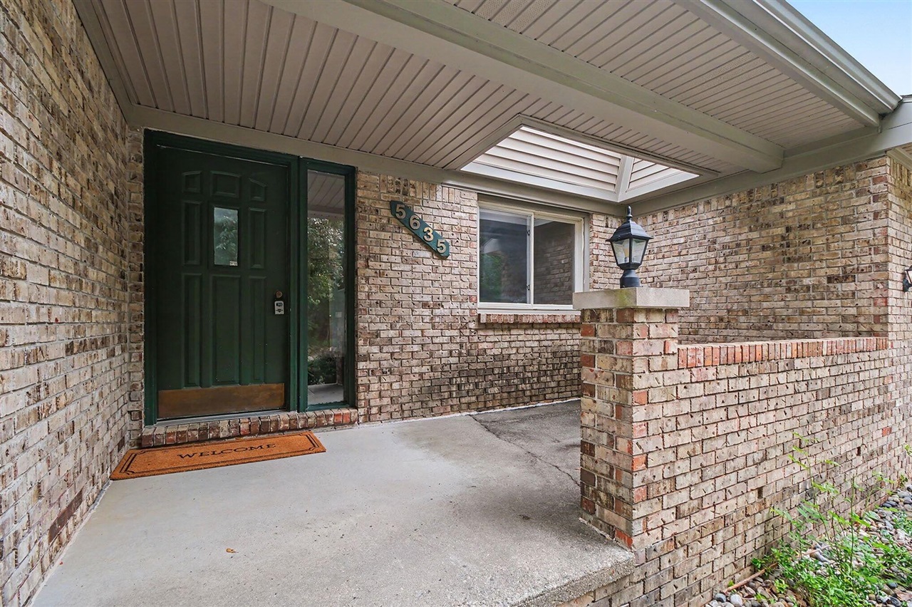 5635 Stanhope Street Property Photo 4