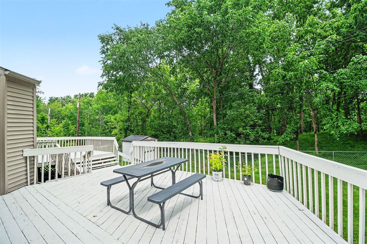 5635 Stanhope Street Property Photo 23