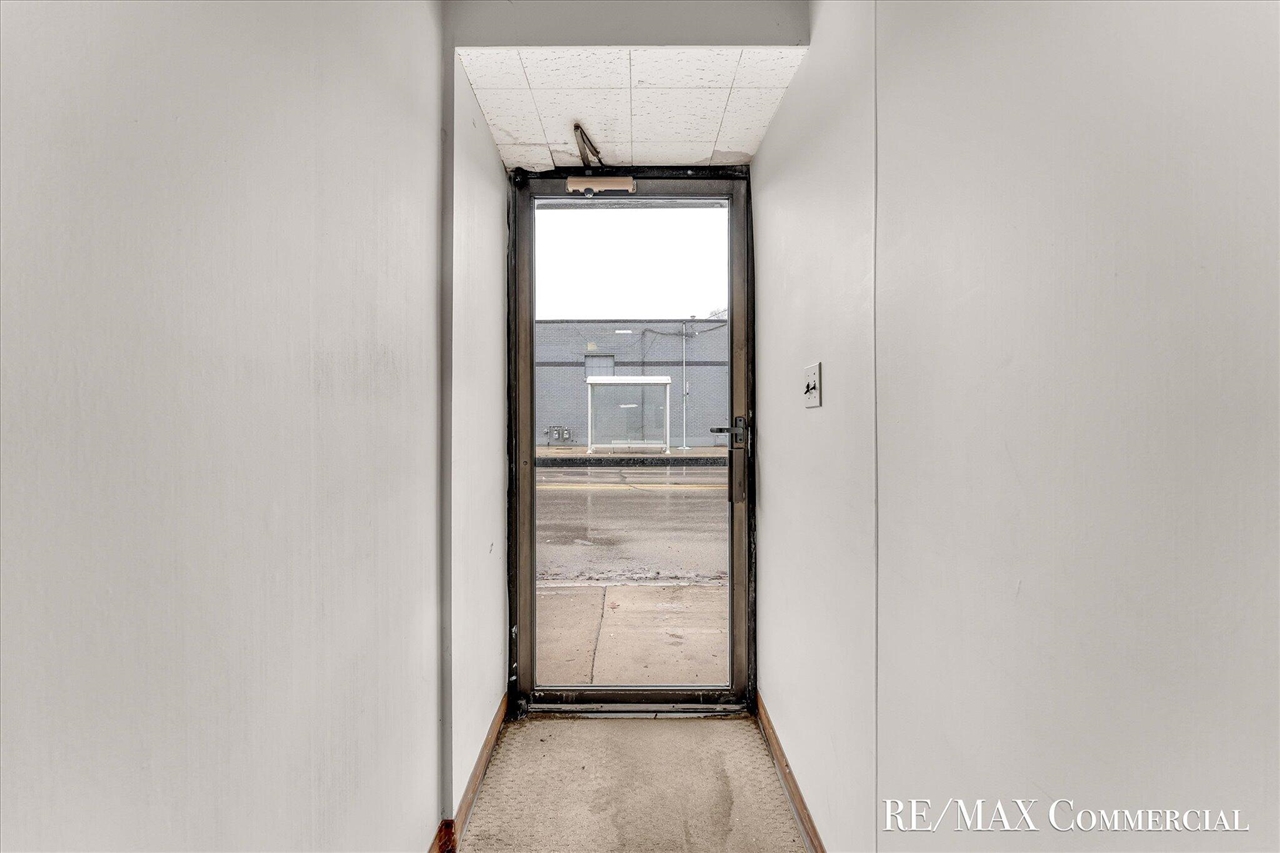758 Burton Street Property Photo 42