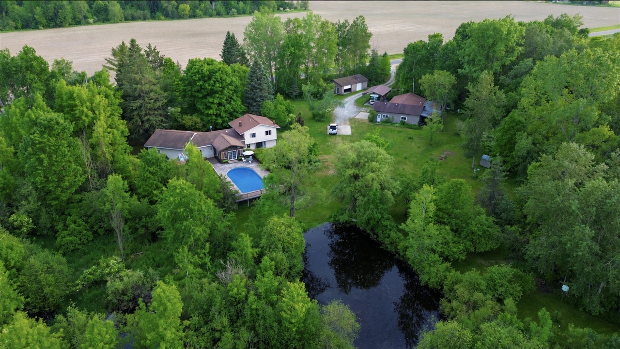 3091 E Sage Lake Property Photo 1