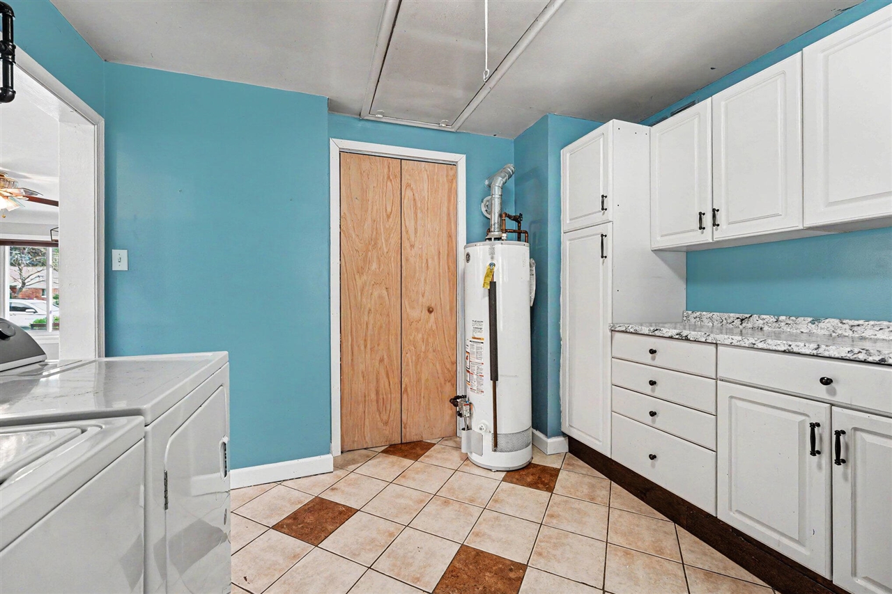 28083 Stuart Avenue Property Photo 20