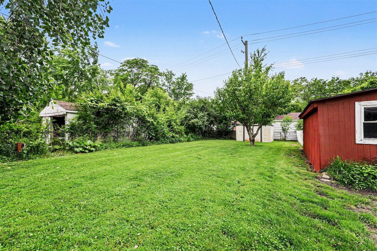 28083 Stuart Avenue Property Photo 24