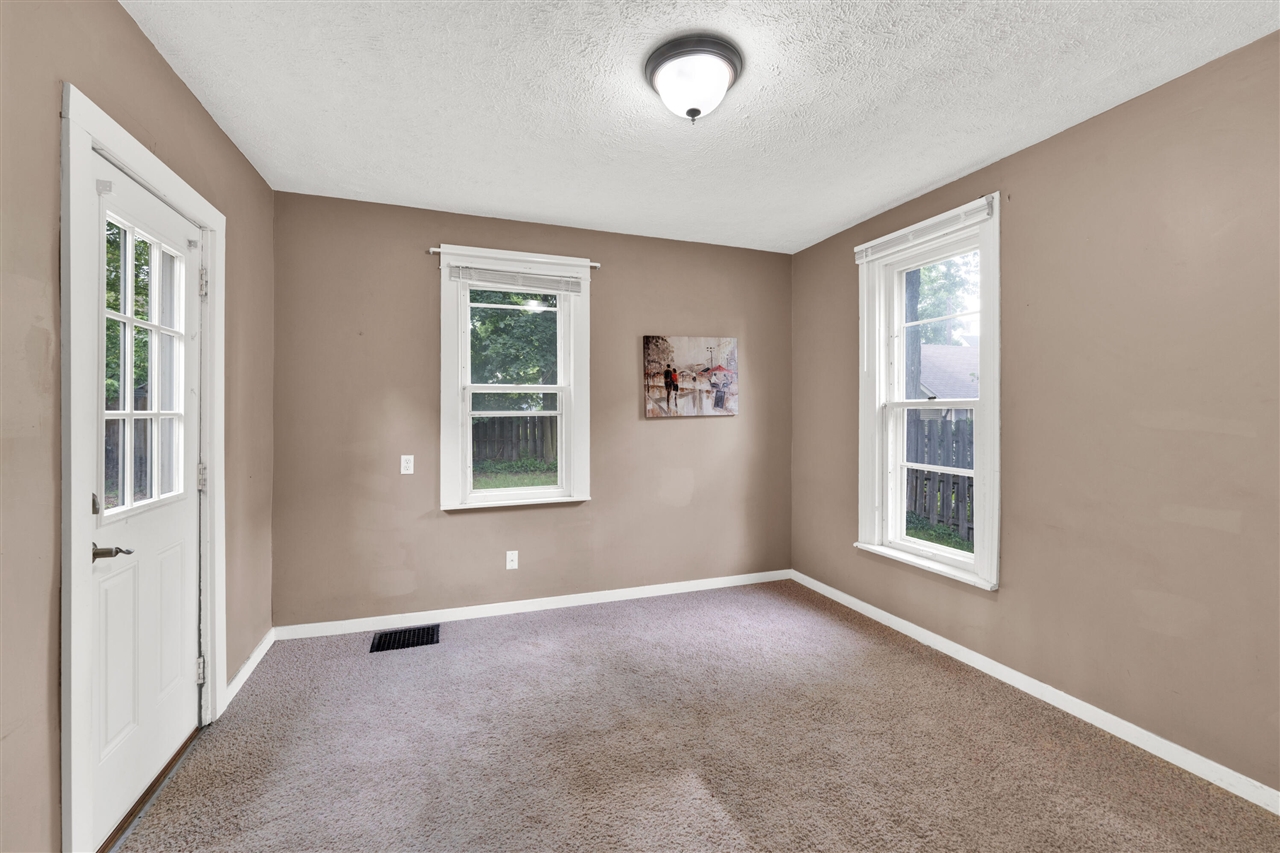 151 Union Avenue Property Photo 8